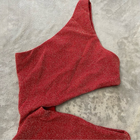 New! Beach Riot Red Metallic Celine One Shoulder One Piece Swimsuit 24391 - Picture 6 of 10